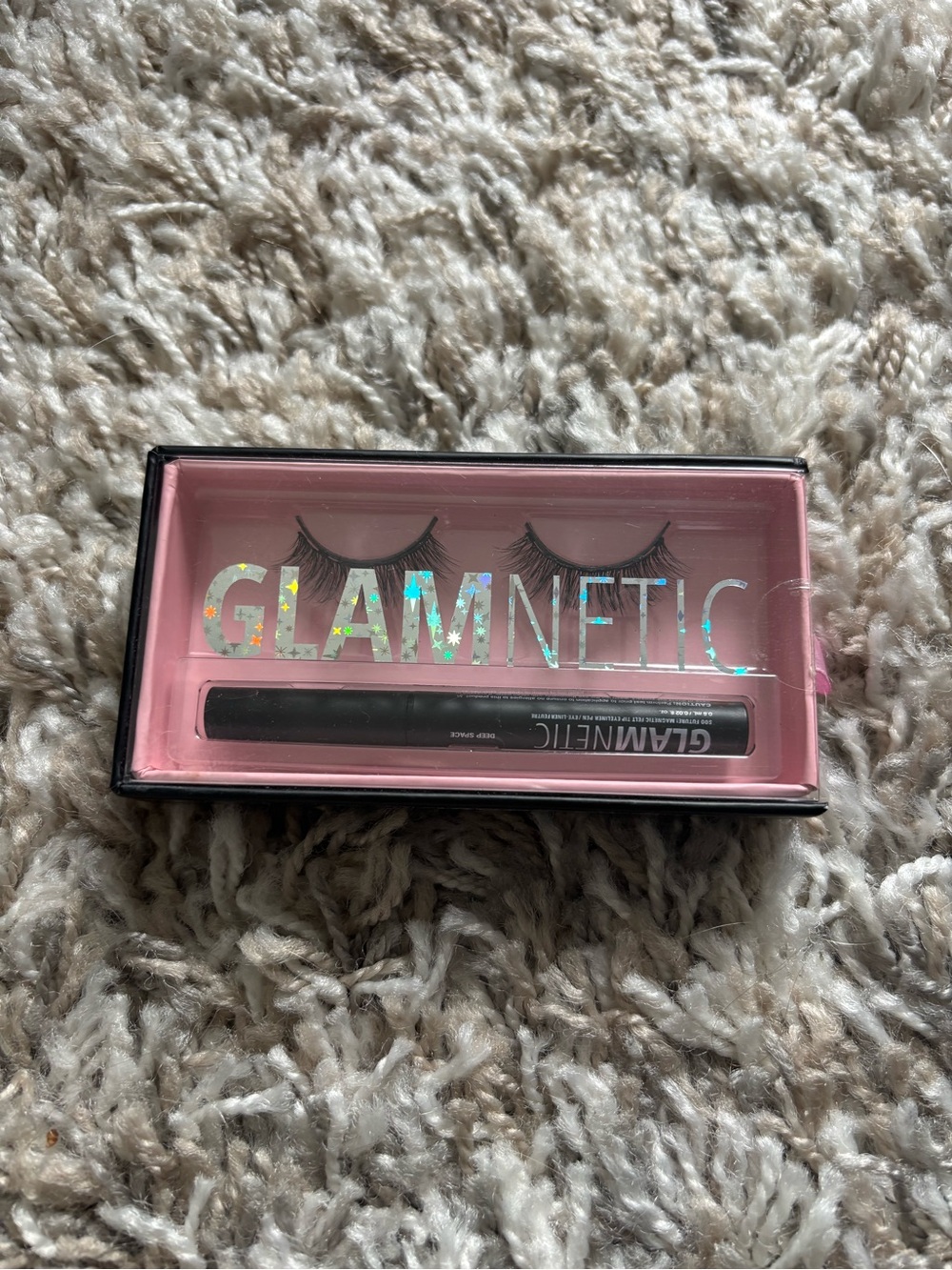 GLAMNETIC Pink Magnetic Lashes with Magnetic Eyeliner